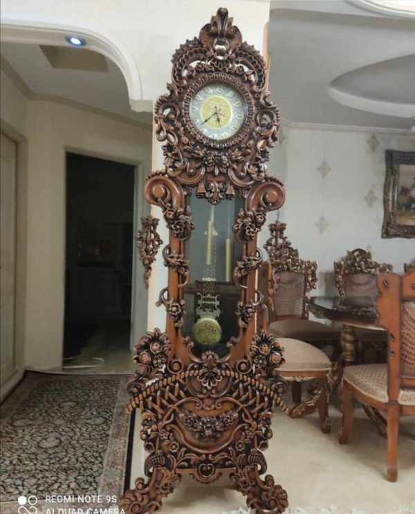 ساعت ایستاده